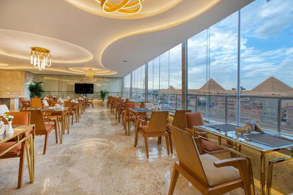 Plateau Pyramids Hotel en El Cairo